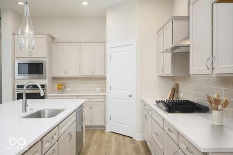 11900 Gray Ghost Way Fishers IN 46040