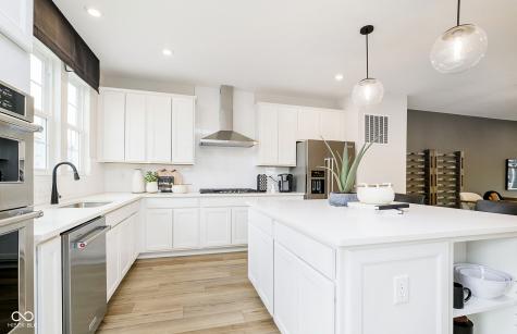 14513 Brecon Lane Carmel IN 46074