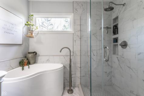 6931 Bluffgrove Circle Indianapolis IN 46278