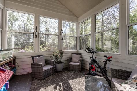 6931 Bluffgrove Circle Indianapolis IN 46278
