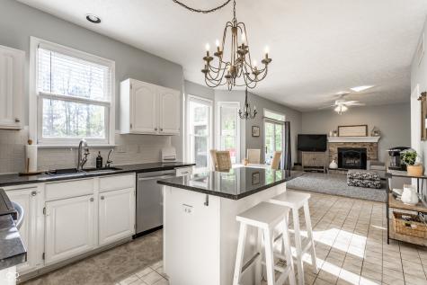 6931 Bluffgrove Circle Indianapolis IN 46278