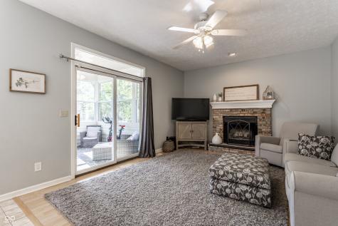 6931 Bluffgrove Circle Indianapolis IN 46278