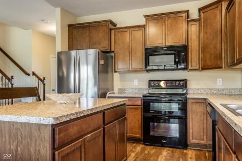 4772 Timberline Trail Whitestown IN 46075
