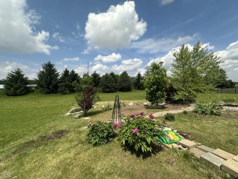 4772 Timberline Trail Whitestown IN 46075