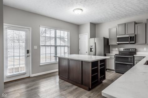 3946 Lincoln Road Indianapolis IN 46228