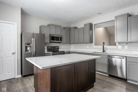 3946 Lincoln Road Indianapolis IN 46228