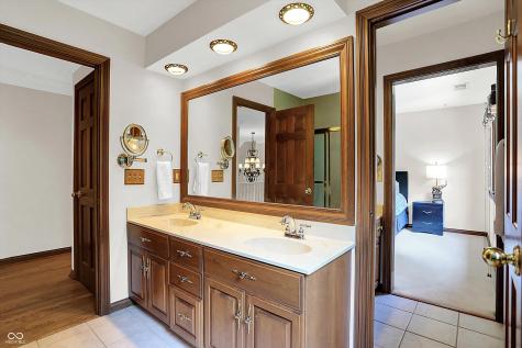 9015 Admirals Pointe Drive Indianapolis IN 46236