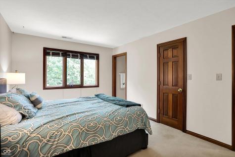 9015 Admirals Pointe Drive Indianapolis IN 46236