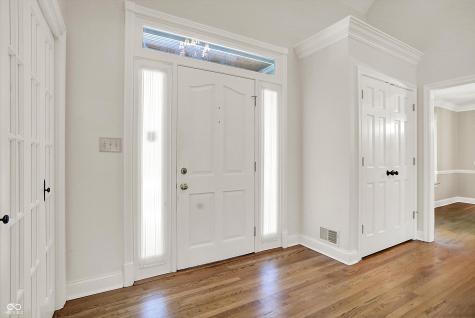 9015 Admirals Pointe Drive Indianapolis IN 46236