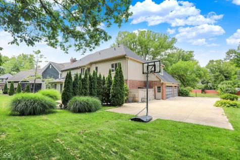 9015 Admirals Pointe Drive Indianapolis IN 46236