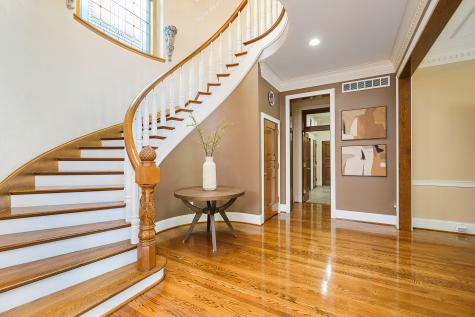 450 E Vermont Street Indianapolis IN 46202