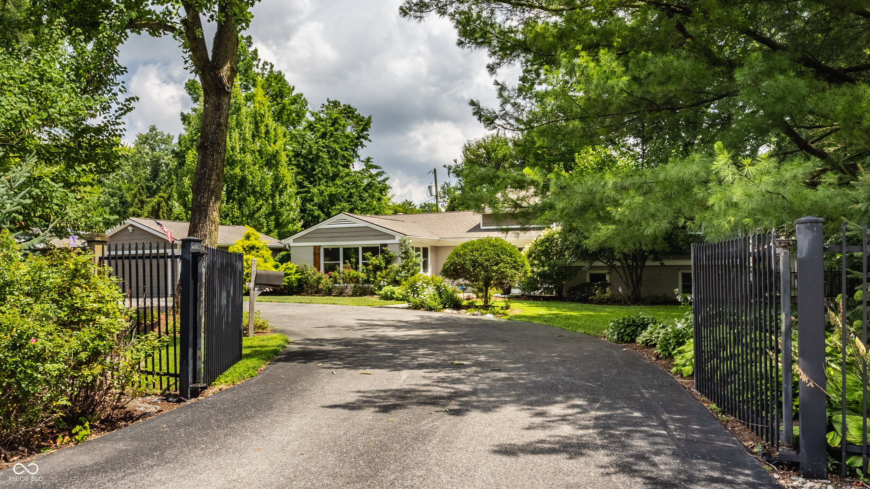 140 Meridian Hills Boulevard Indianapolis IN 46260