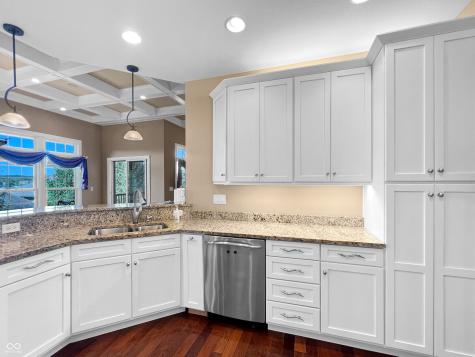 6105 Horizon Drive Columbus IN 47201