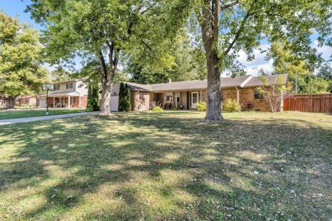 29 Robinwood Drive Brownsburg IN 46112