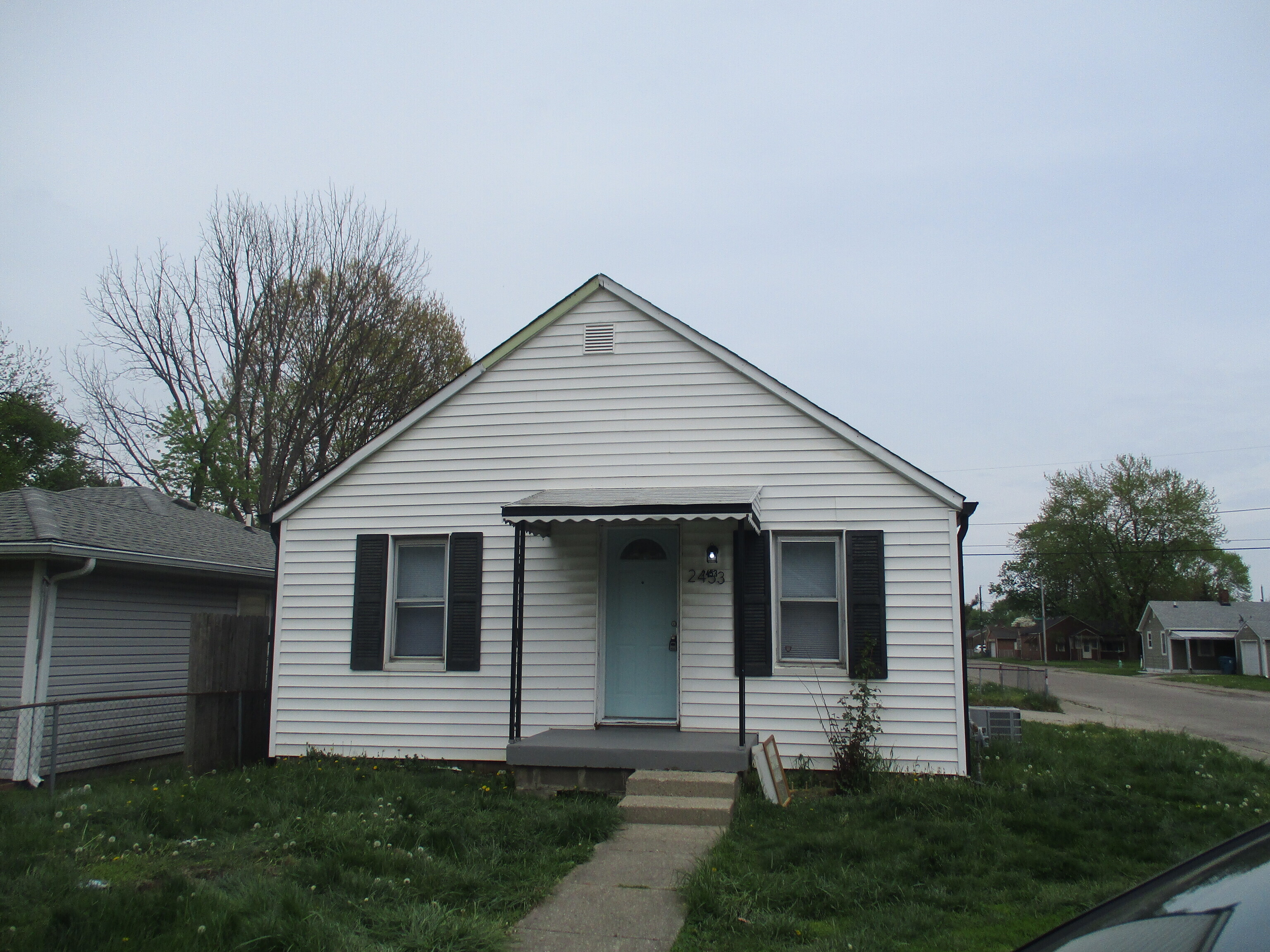 2453 Foltz Street Indianapolis IN 46241