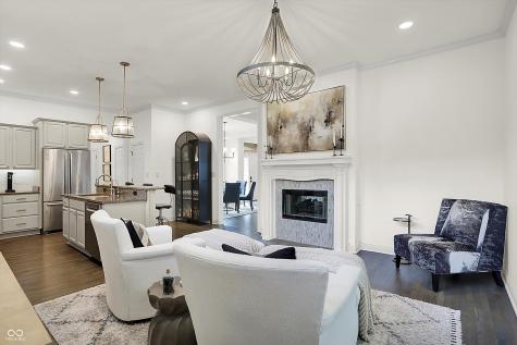 11810 Pebblepointe Pass Carmel IN 46033