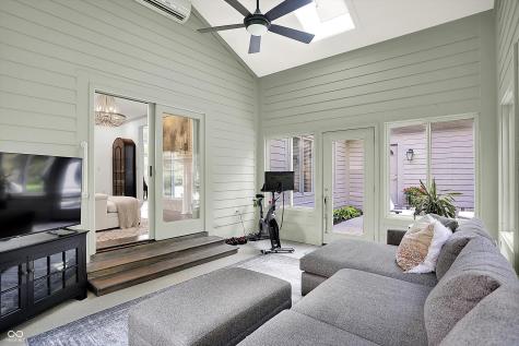 11810 Pebblepointe Pass Carmel IN 46033
