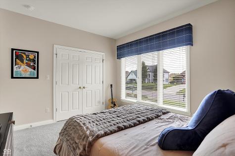 11810 Pebblepointe Pass Carmel IN 46033