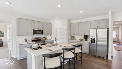 6126 Camarillo Drive Whitestown IN 46075