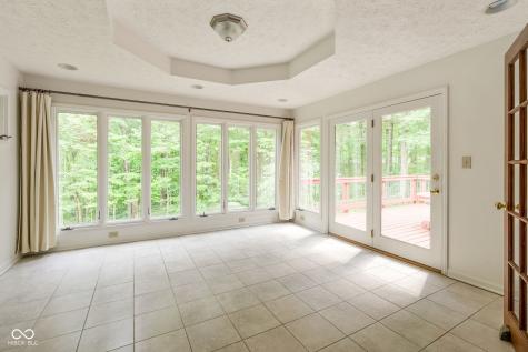 6631 Lee Road Indianapolis IN 46236
