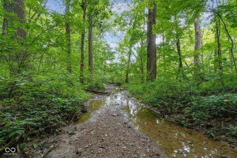 6631 Lee Road Indianapolis IN 46236