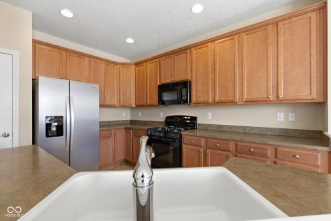 15921 Marsala Drive Fishers IN 46037