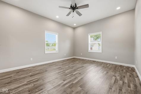 212 E Madison Avenue Pendleton IN 46064