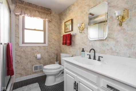 6602 English Drive Avon IN 46123