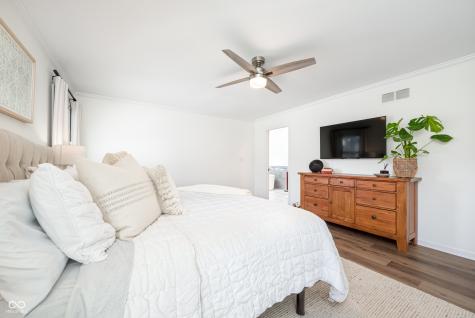 195 Governors Lane Zionsville IN 46077