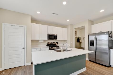2321 S Bingham Place New Palestine IN 46163