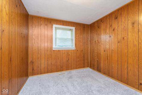 325 S Kenmore Road Indianapolis IN 46219