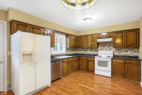295 N Restin Road Greenwood IN 46142