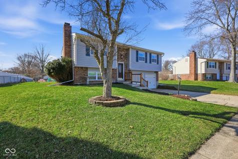3911 Mistletoe Drive Indianapolis IN 46237