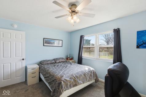 3911 Mistletoe Drive Indianapolis IN 46237