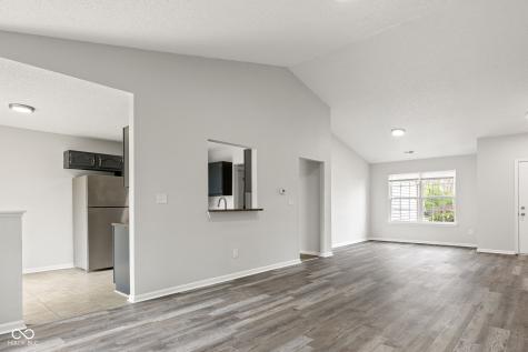 6119 Karst Drive Indianapolis IN 46221