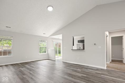 6119 Karst Drive Indianapolis IN 46221