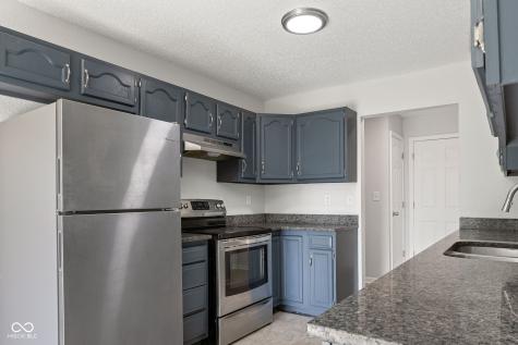 6119 Karst Drive Indianapolis IN 46221