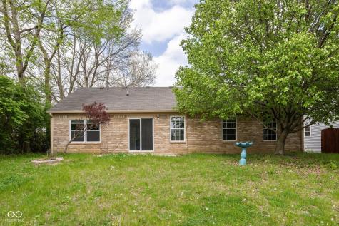 6119 Karst Drive Indianapolis IN 46221