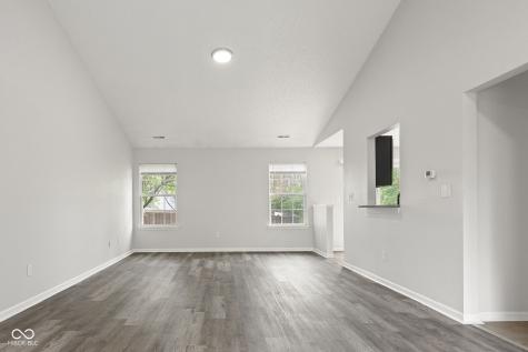 6119 Karst Drive Indianapolis IN 46221