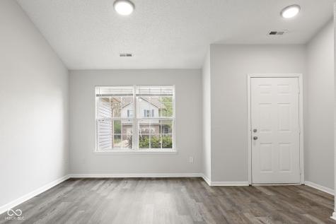 6119 Karst Drive Indianapolis IN 46221