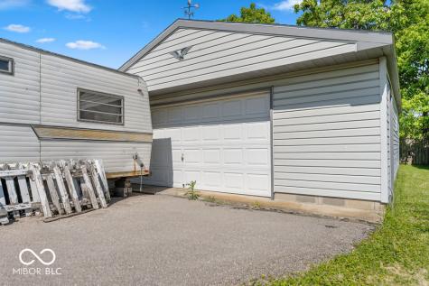 235 N Meridian Street Greenwood IN 46143