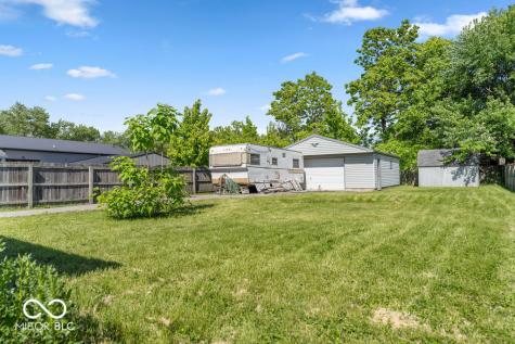 235 N Meridian Street Greenwood IN 46143