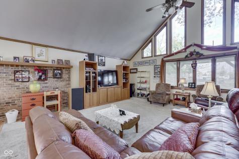 6747 E County Road 700 N Brownsburg IN 46112