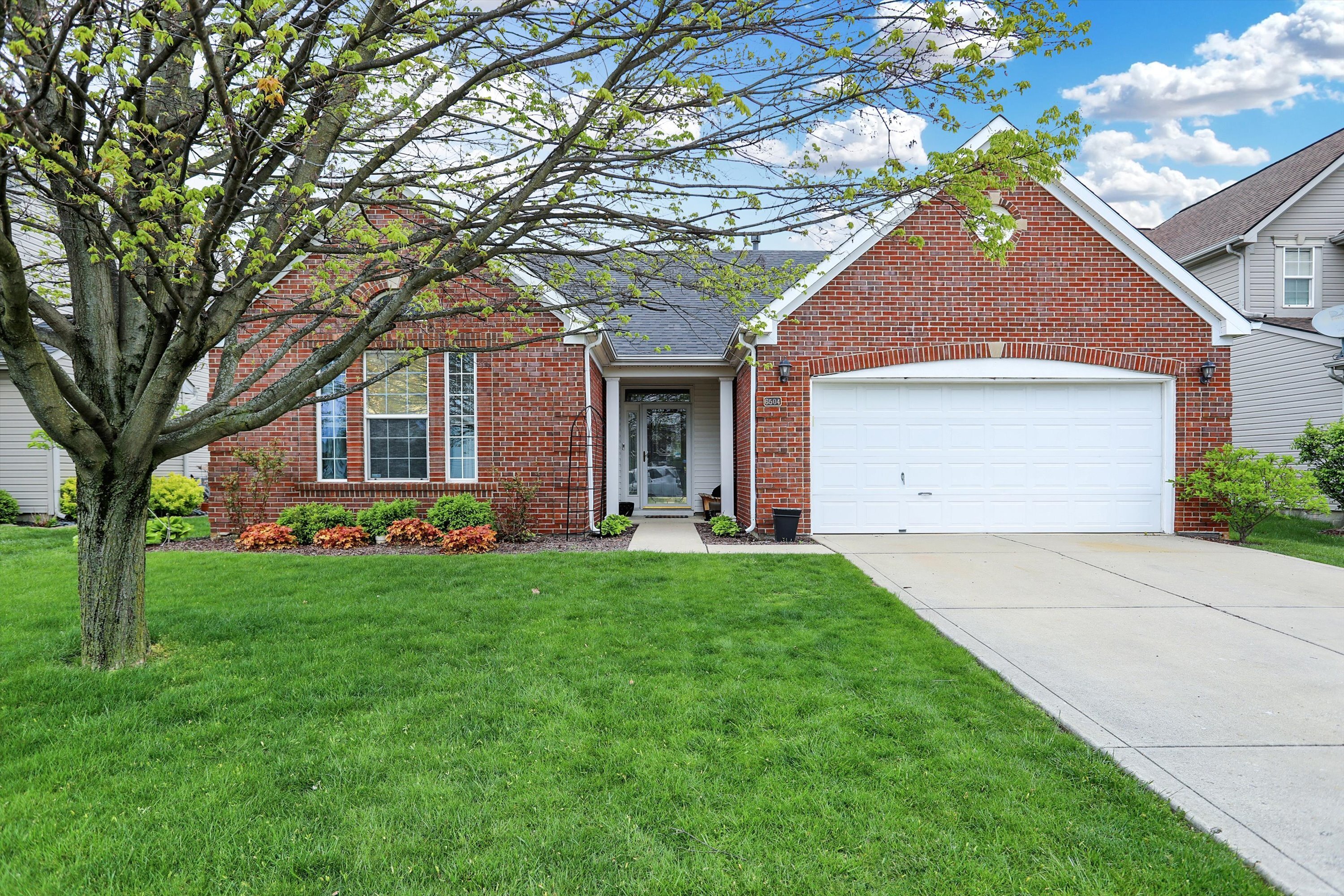 6504 Amherst Way Zionsville IN 46077