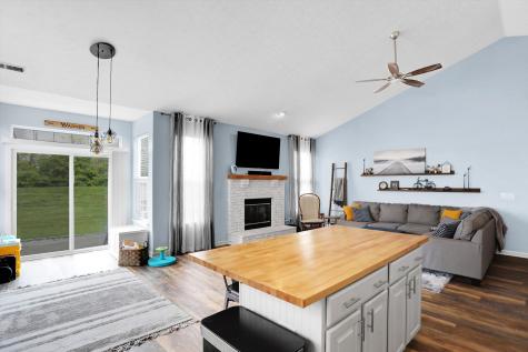 6504 Amherst Way Zionsville IN 46077