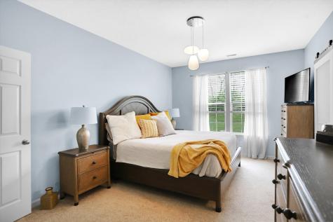6504 Amherst Way Zionsville IN 46077