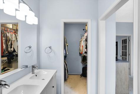 6504 Amherst Way Zionsville IN 46077