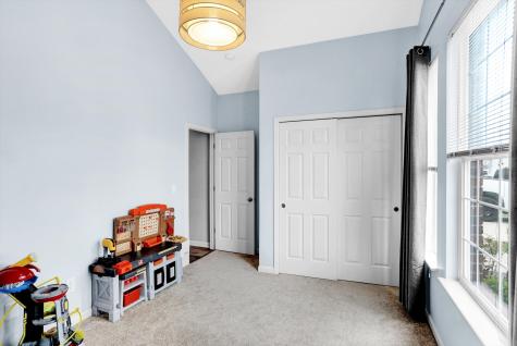 6504 Amherst Way Zionsville IN 46077