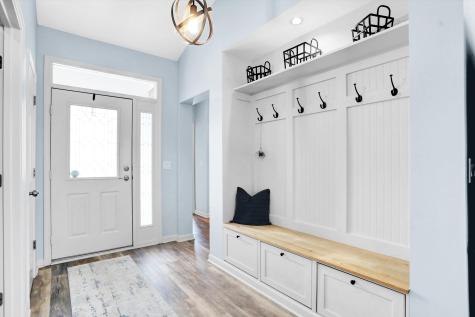 6504 Amherst Way Zionsville IN 46077