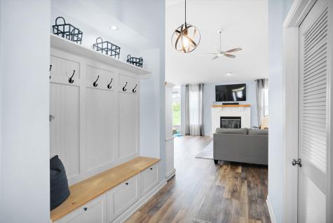 6504 Amherst Way Zionsville IN 46077